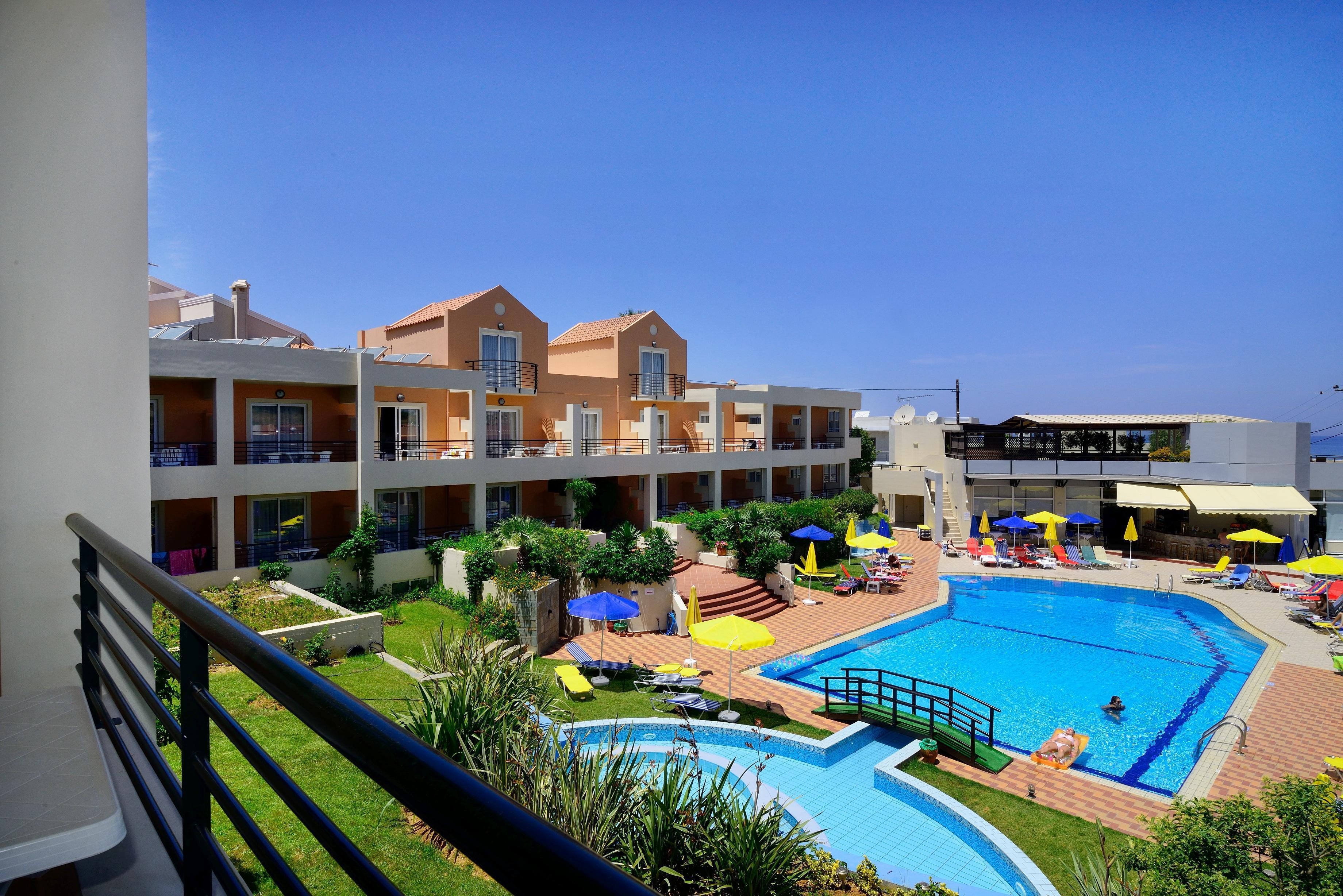 Pegasus Hotel Stalos Exterior photo