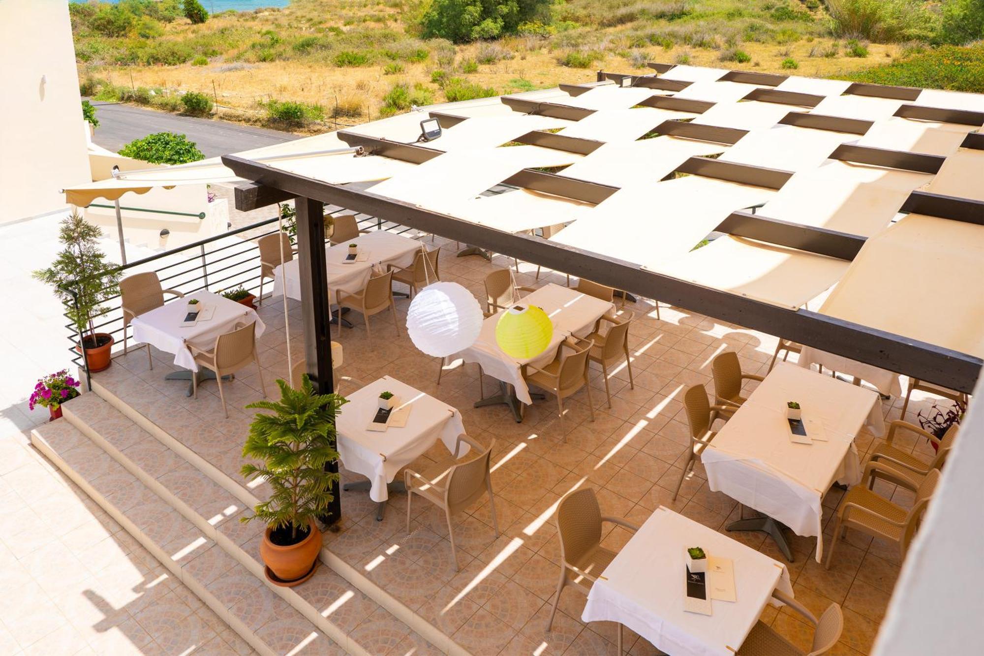 Pegasus Hotel Stalos Exterior photo